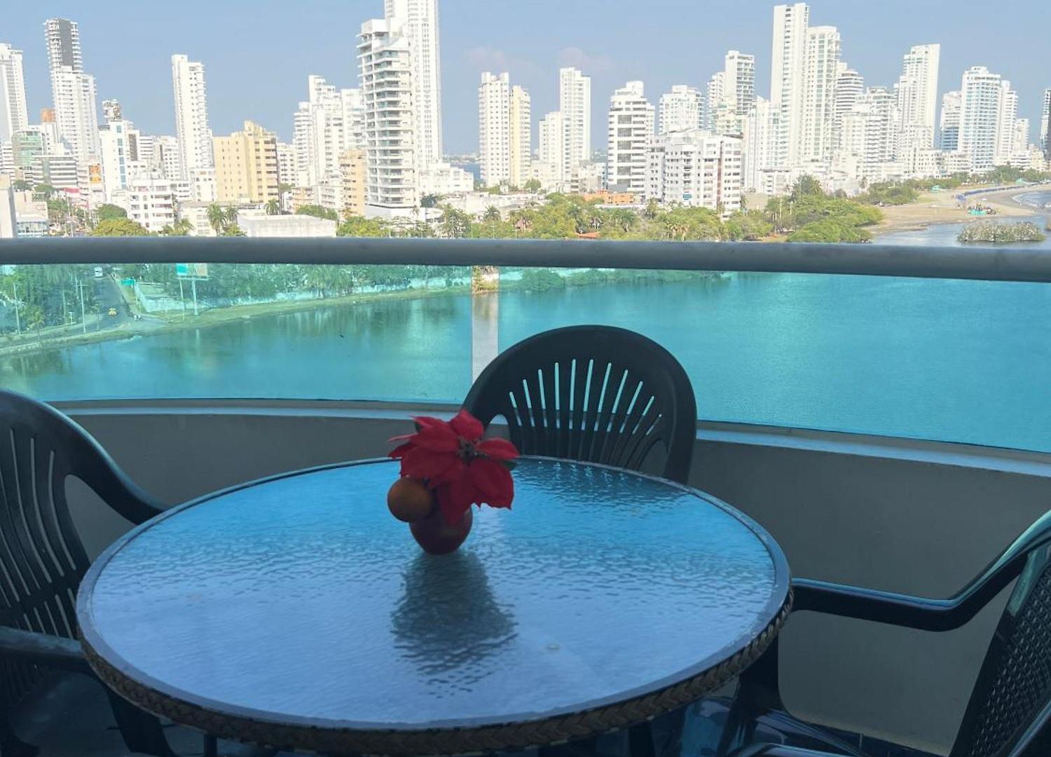 Apartamento De 3 Habitaciones, 1103 *