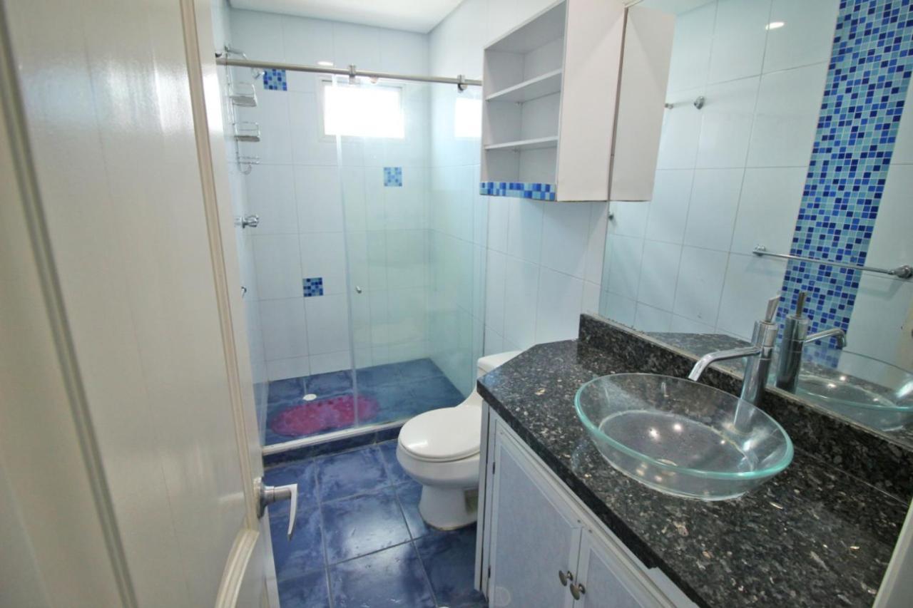 De 3 Habitaciones, 1103 Cartagena